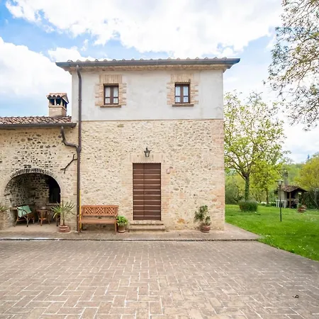 With Pool, Barbecue, Cleaning Included